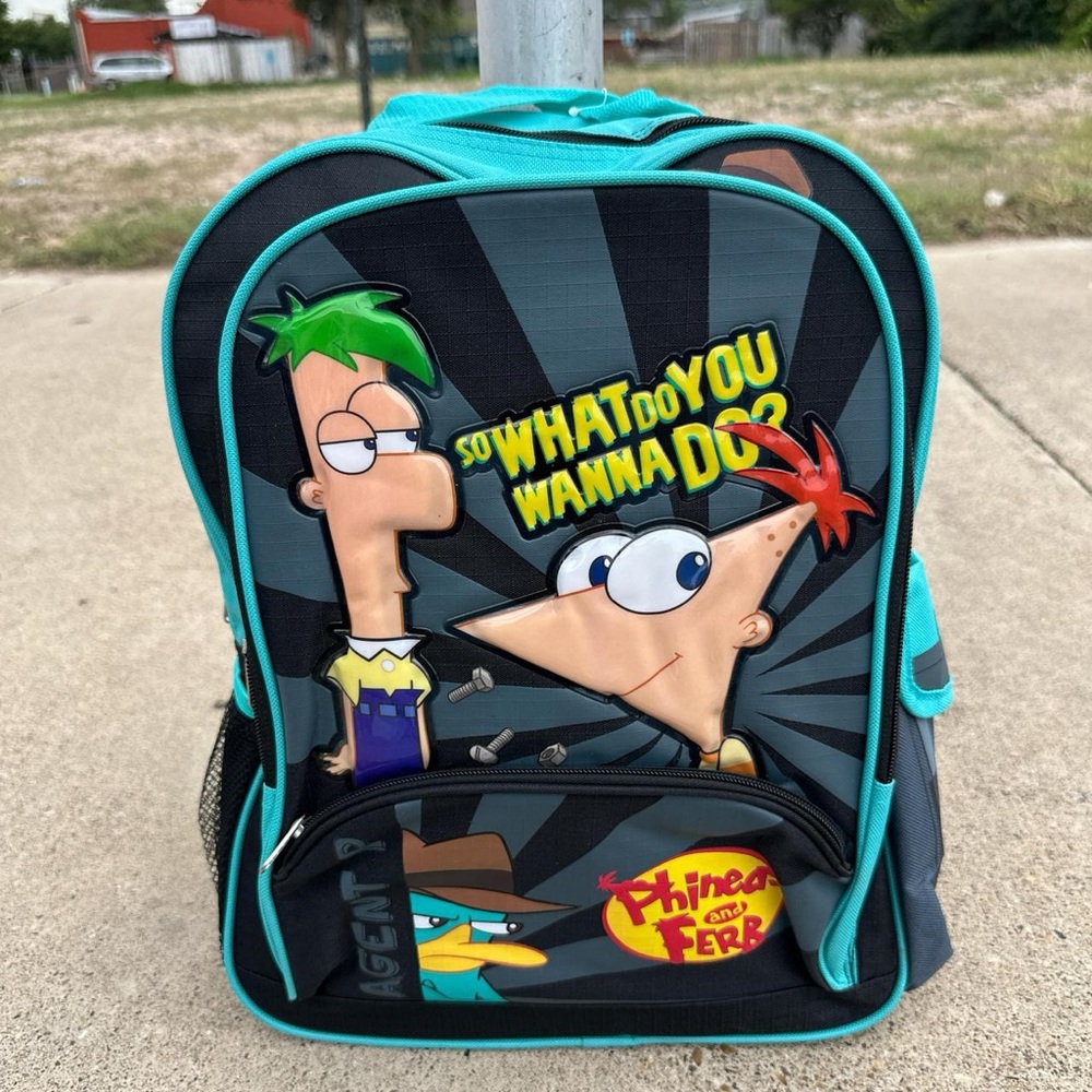 DISNEY XD PHINEAS & FERB BACKPACK